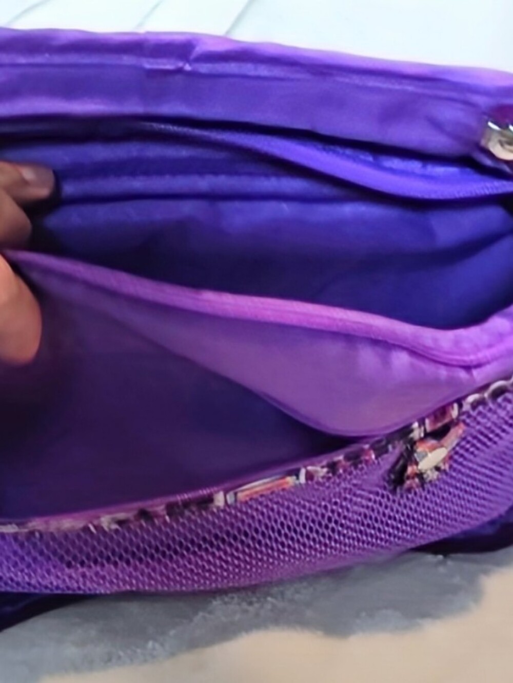 Vera Bradley Dream Diamonds Purple Geometric Seat Back Organizer. EUC - Picture 4 of 6